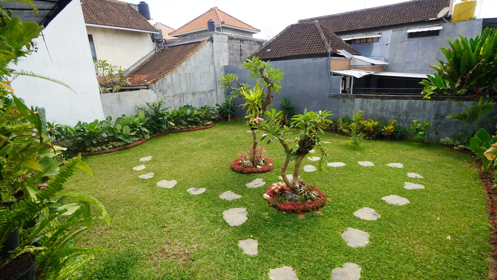 Taman Kembang Sepatu image 8